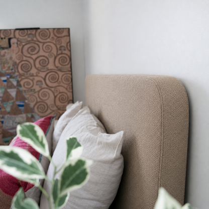 Respaldo de Cama - Modelo Curvo - Tela Velvet Camel
