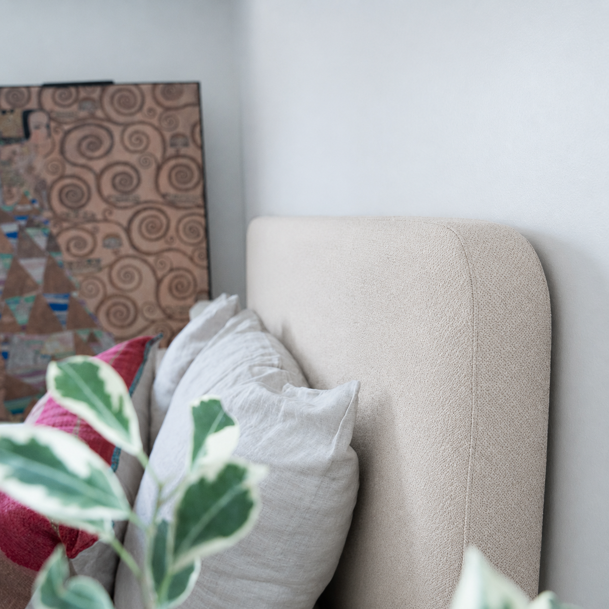 Respaldo de Cama - Modelo Curvo - Tela Velvet Beige