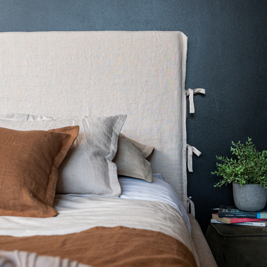 Respaldo de Cama - Modelo Funda con Amarras -  Lino Isabel Beige