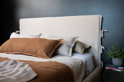 Respaldo de Cama - Modelo Funda con Amarras -  Lino Isabel Beige