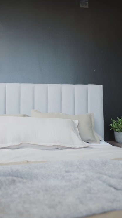 Respaldo de Cama - Modelo Tubular - Velvet  Gris Perla